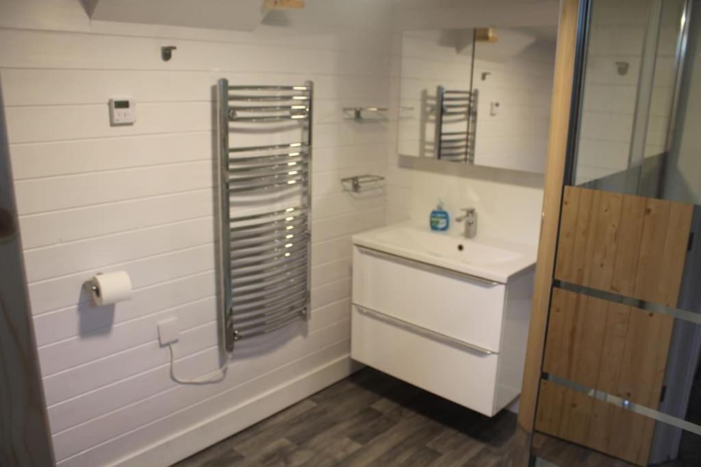 The Scullery - A Quirky Annex With Wood Fire Villa Huddersfield Luaran gambar