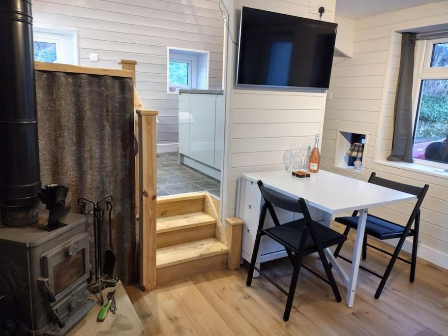 The Scullery - A Quirky Annex With Wood Fire Villa Huddersfield Luaran gambar